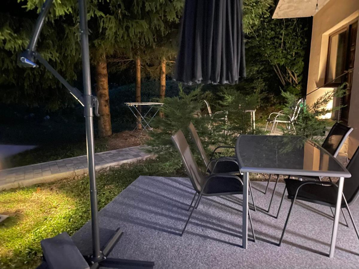 Apartmani Vukman Delnice Buitenkant foto